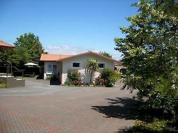 Dunrovin Motel Taupo Exterior foto